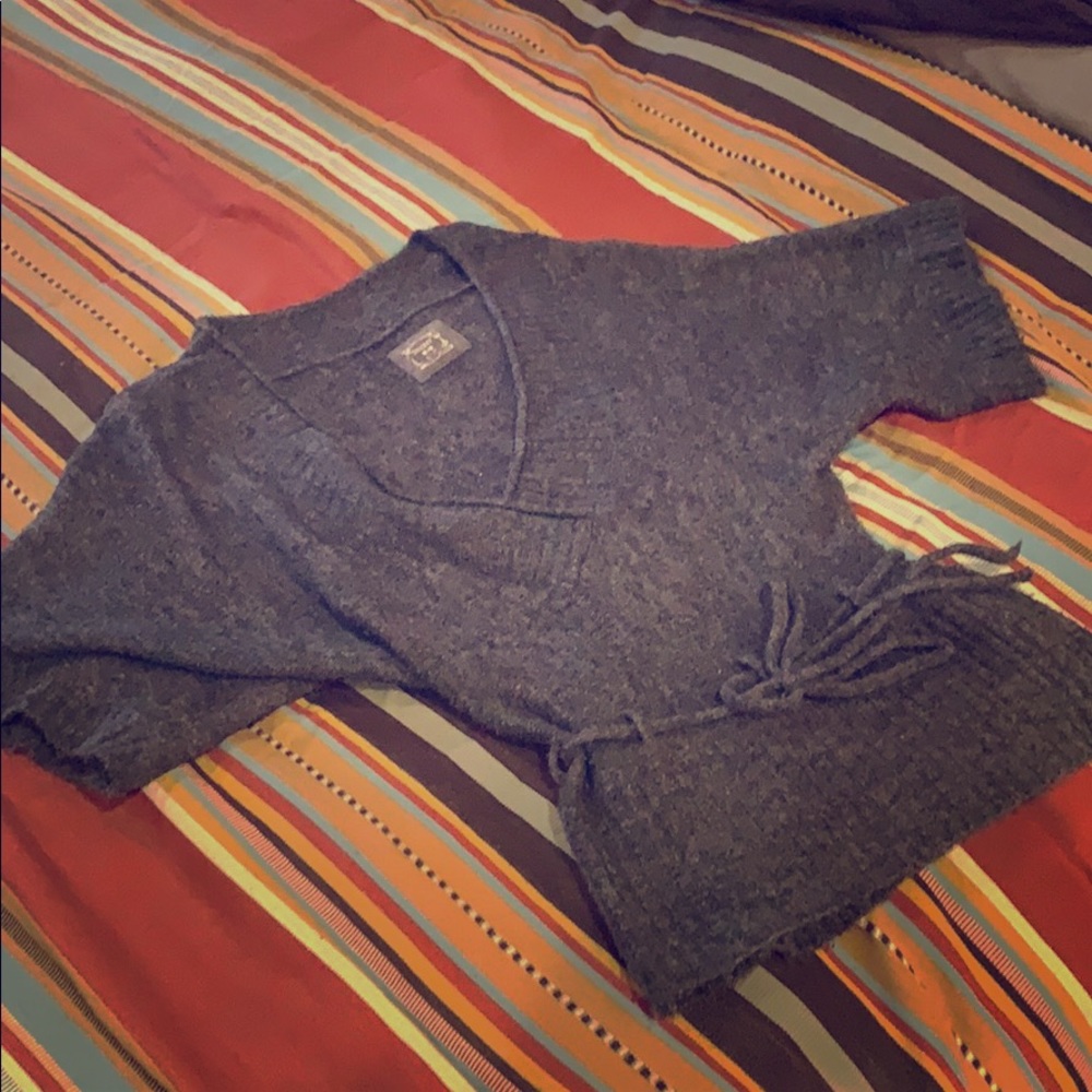 Gray v-neck sweater